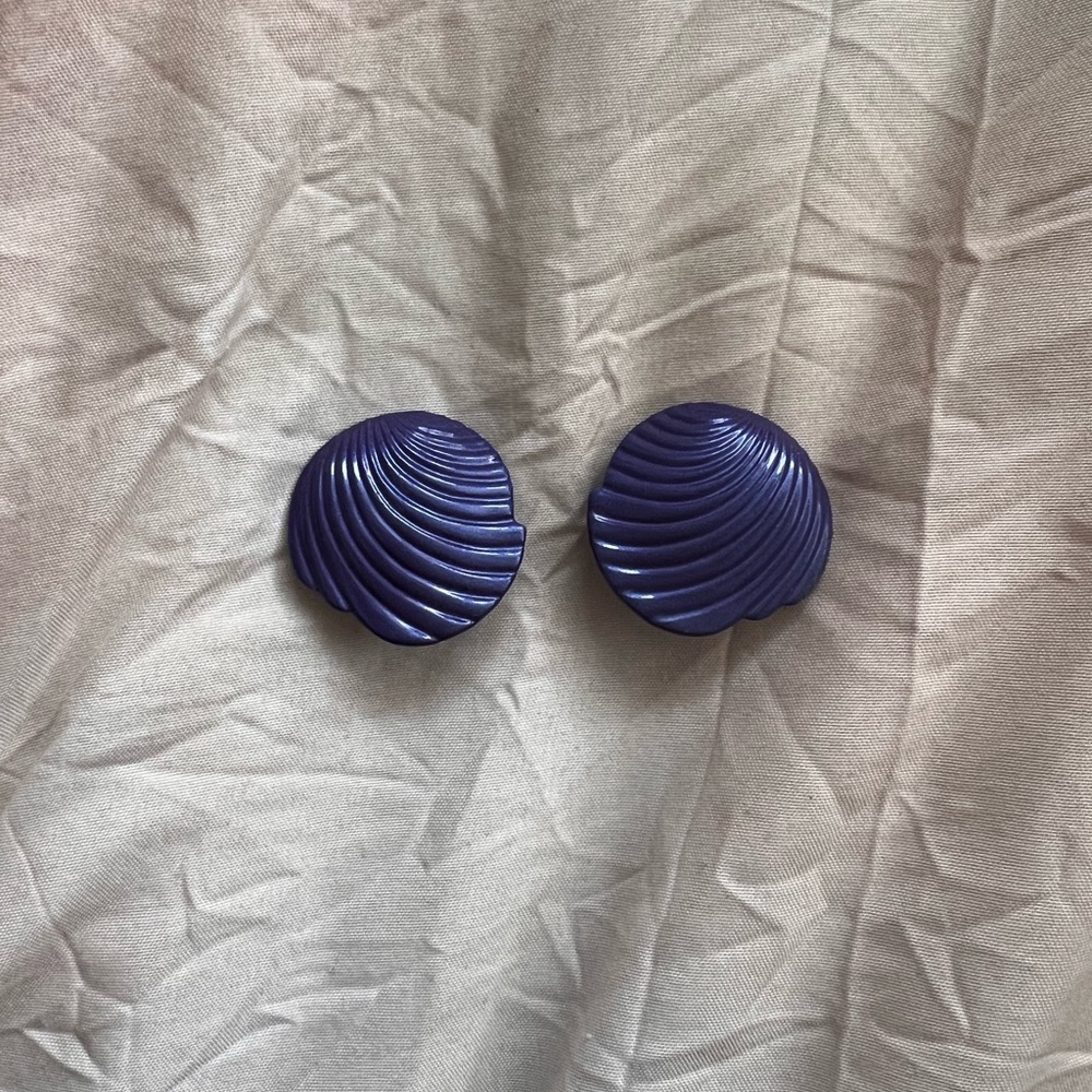 Vintage Indigo Seashell Earrings